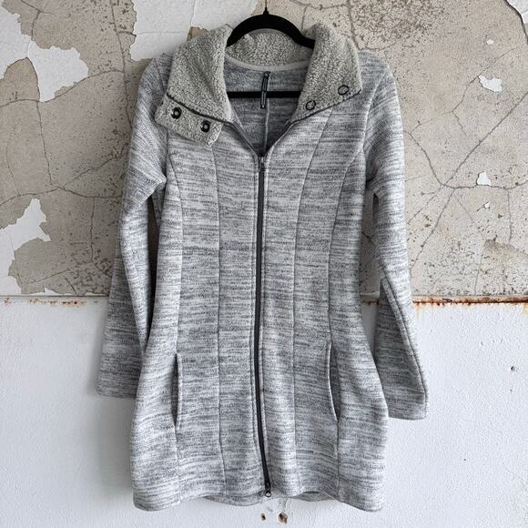 Kuhl Jacket Alaska Long Sweater Full Zip Knit Gray Womens Small Cozycore Outdoor - Picture 1 of 9